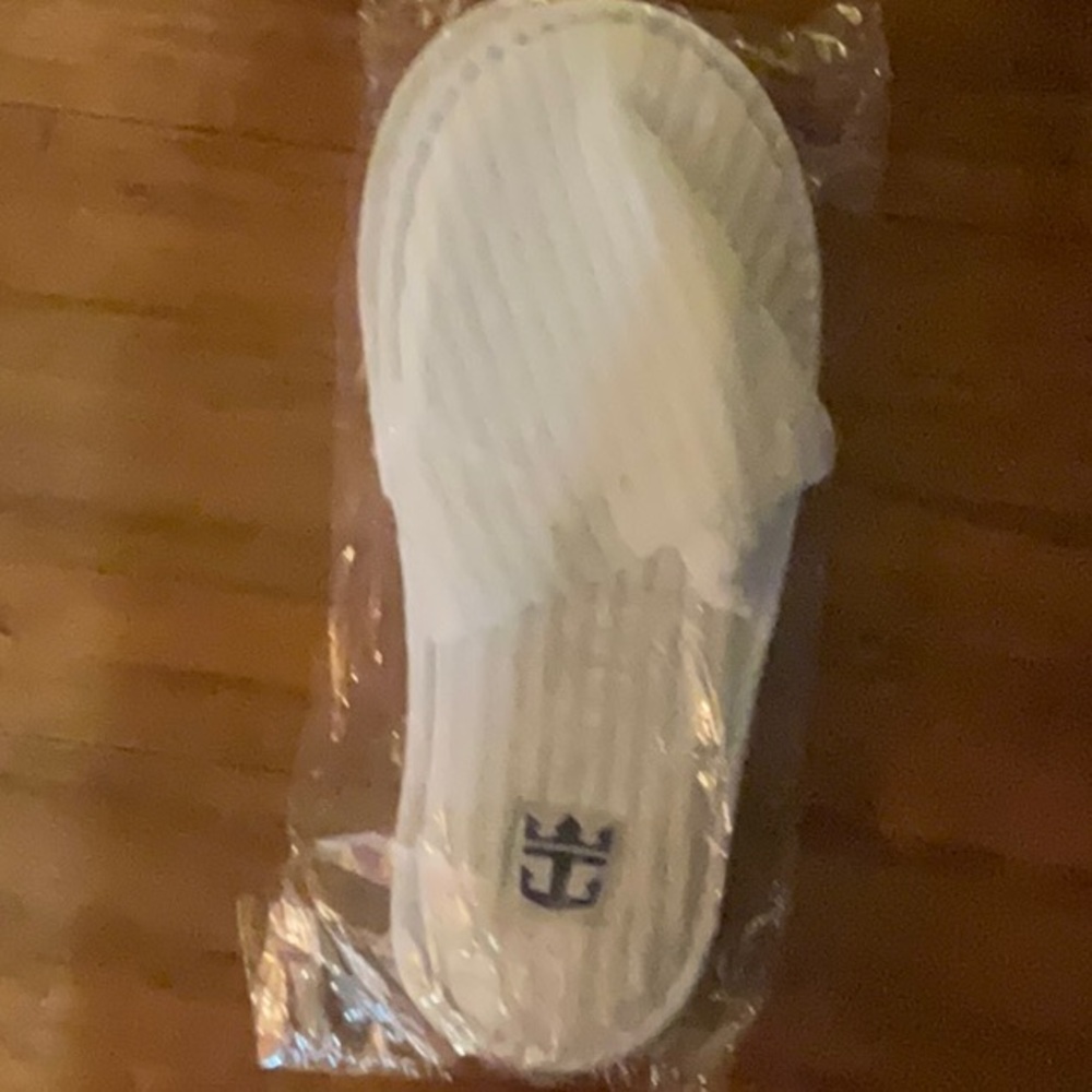 New in Packaging Comfortable and soft White Official Royal Caribbean Slippers